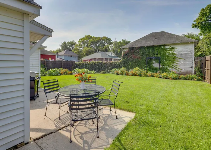 Private Retreat W/ Gas Grill + Patio Casa vacanze Plainfield