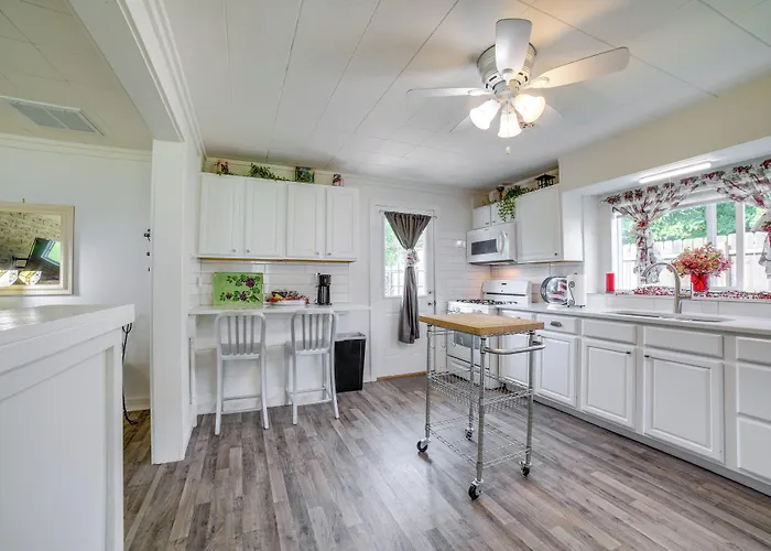 Private Retreat W/ Gas Grill + Patio Plainfield